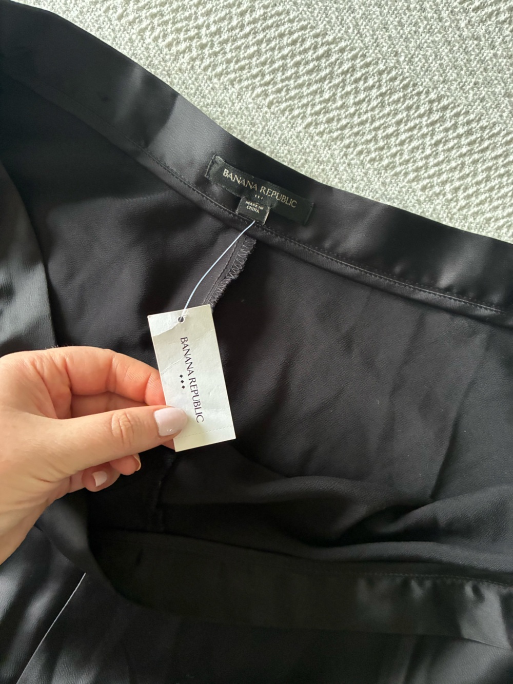 NWT Banana Republic Black A-Line Midi Skirt - Picture 4 of 5